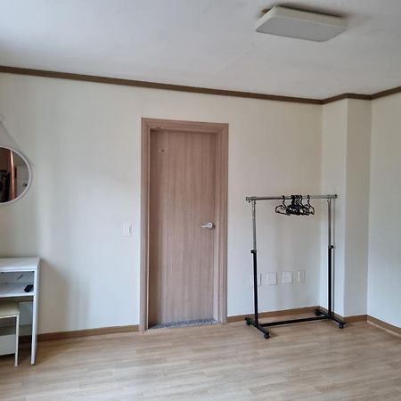 Orasung Motel Csedzsu Kültér fotó