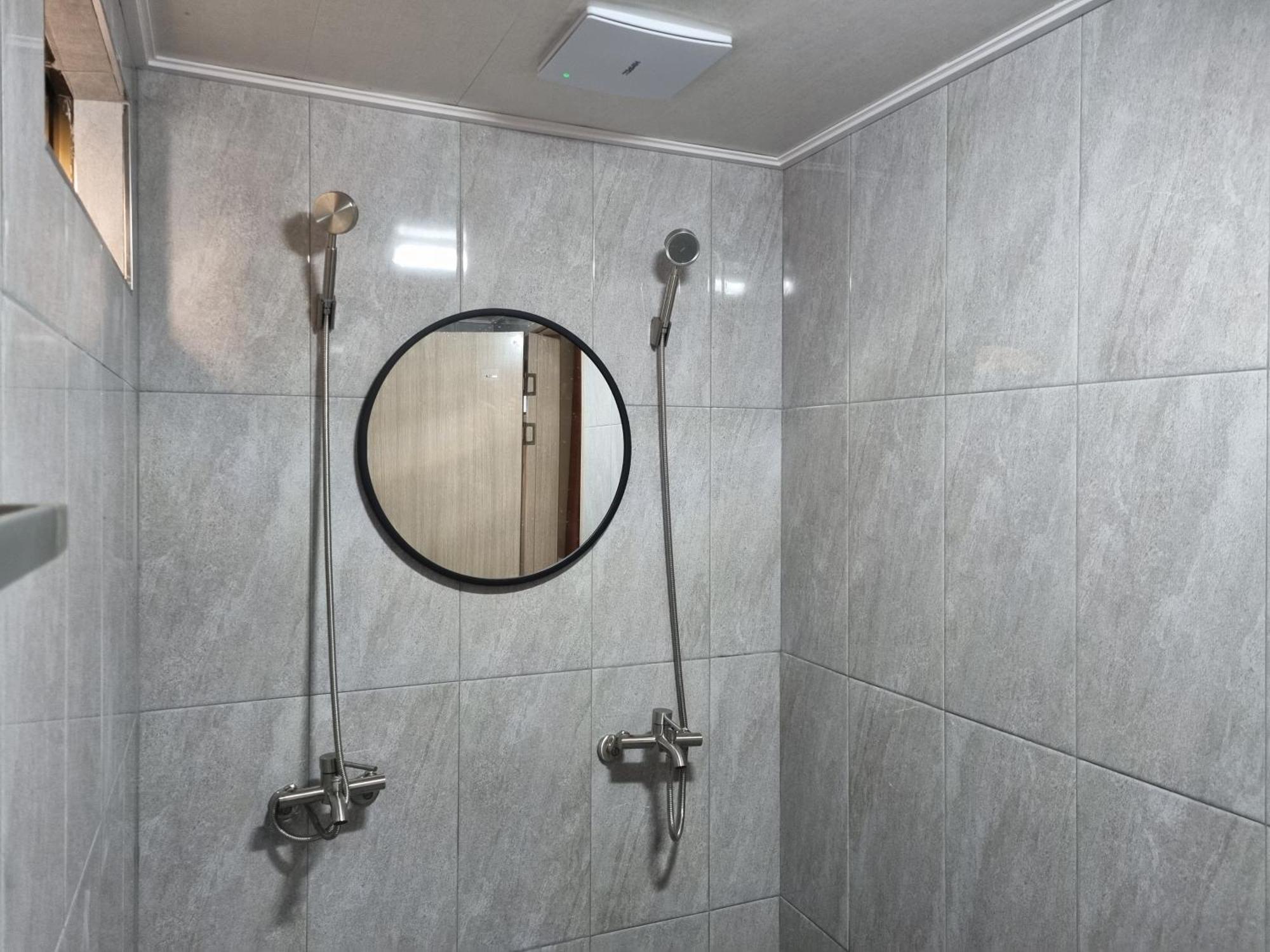 Orasung Motel Csedzsu Kültér fotó